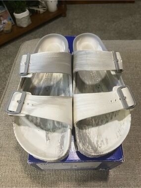 Birkenstock gray/white tie dye sandle